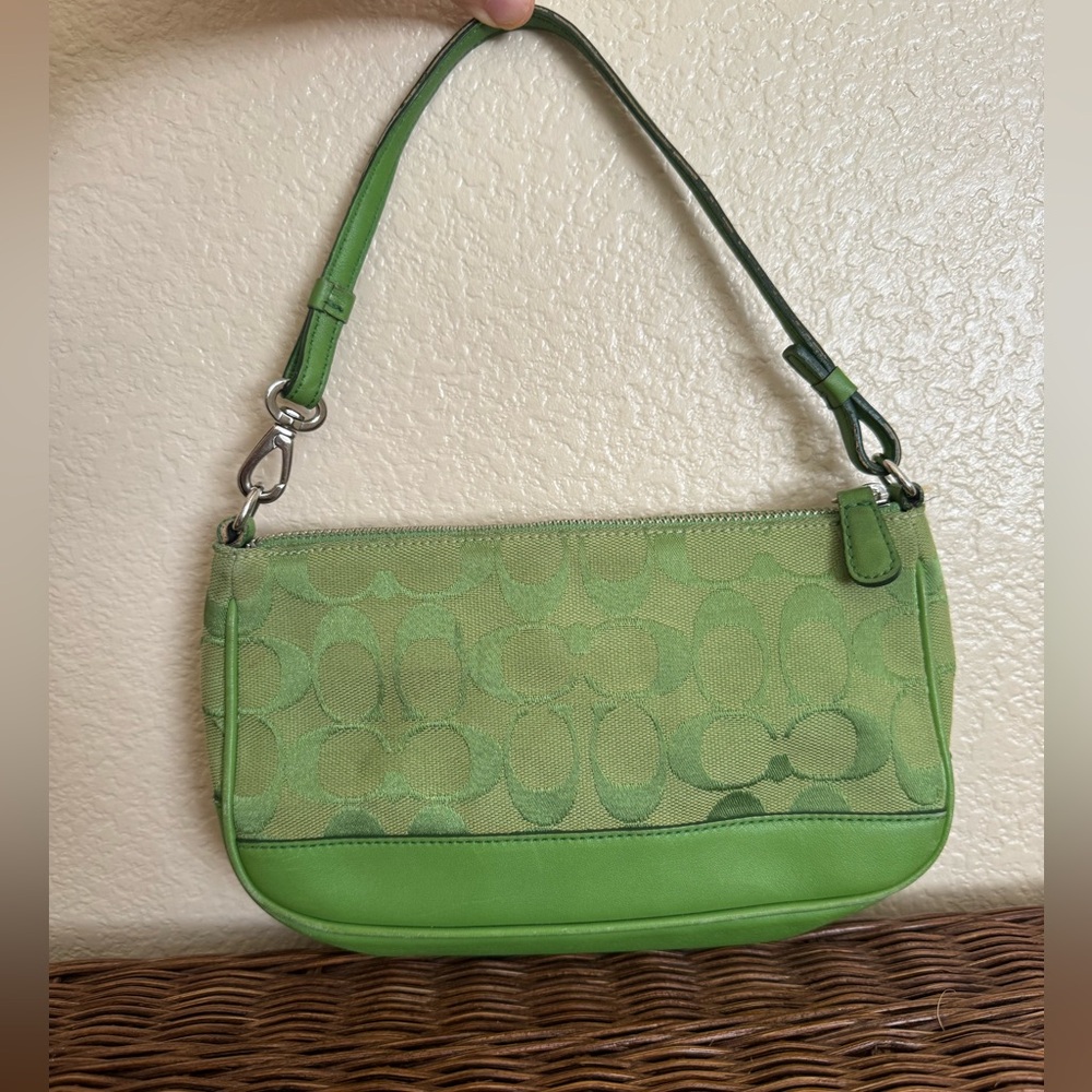 Coach Y2K Demi Hampton Shoulder Baguette Bag